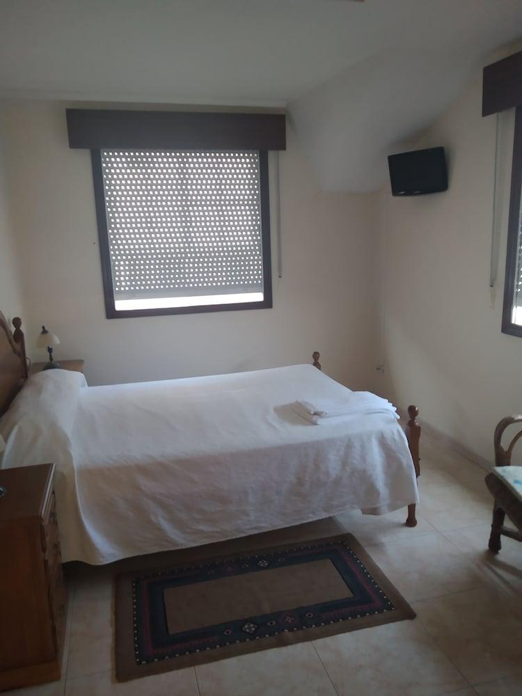 Hostal El Viejo Galeon Otel Baiona Dış mekan fotoğraf